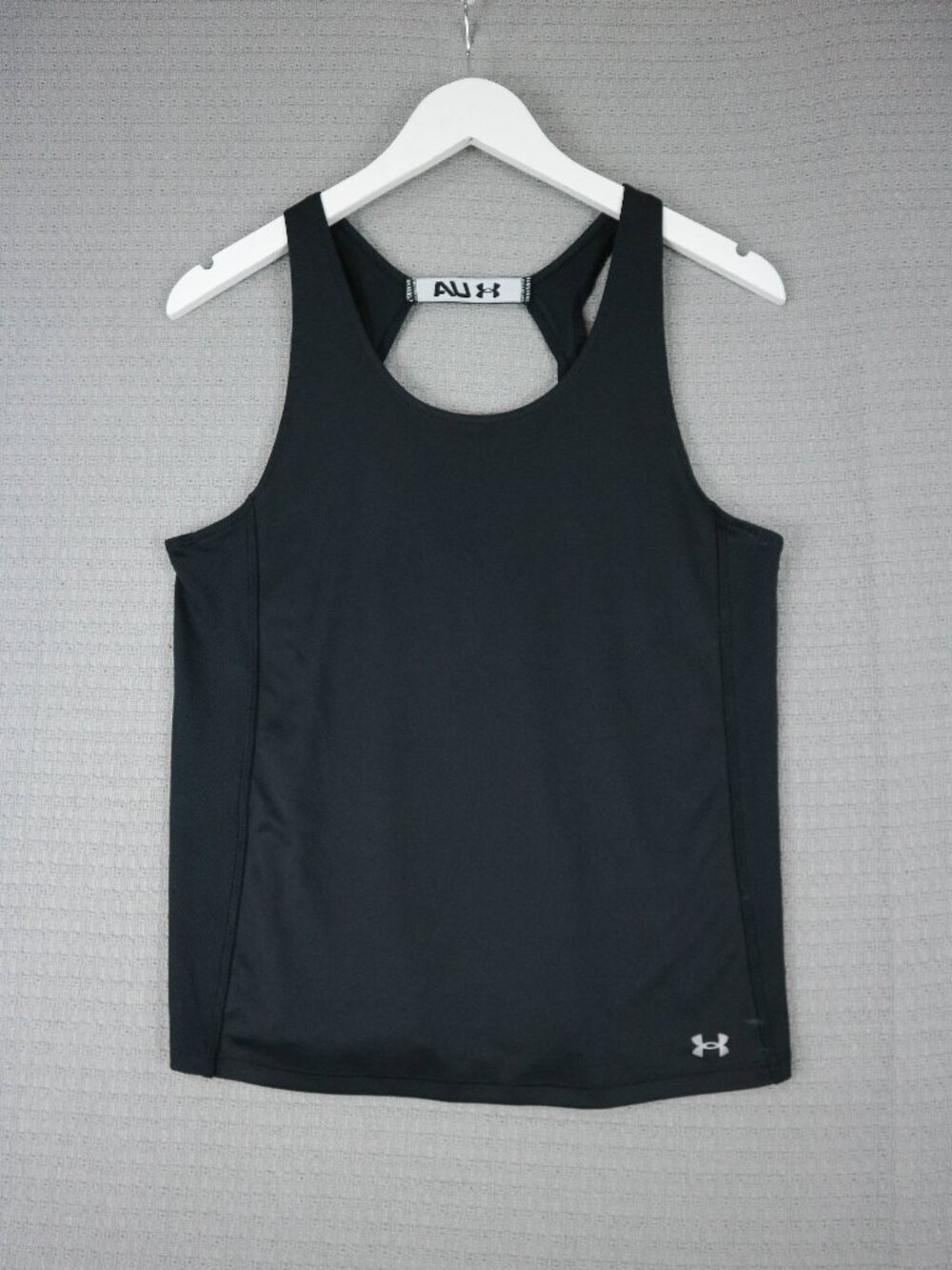 Under Armour Womens Activewear Fitted Tank Top Medium